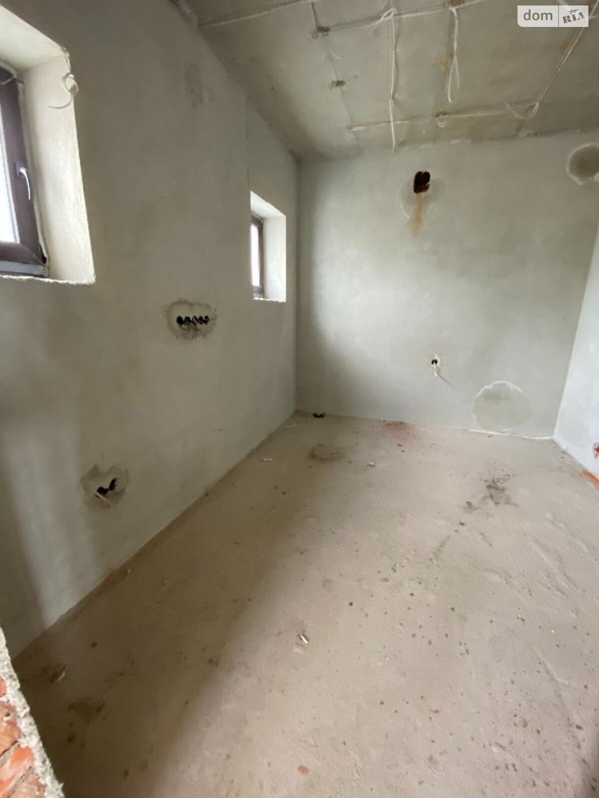 двоповерховий таунхаус з мансардним поверхом, 130.7 кв. м, цегла. Продаж у Басівці фото 1 двоповерховий таунхаус з мансардним поверхом, 130.7 кв. м, цегла. Продаж у Басівці фото 1