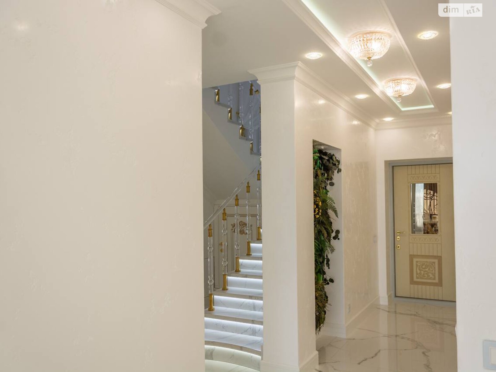 двоповерховий таунхаус, 147 кв. м, цегла. Продаж у Байківці фото 1 двоповерховий таунхаус, 147 кв. м, цегла. Продаж у Байківці фото 1