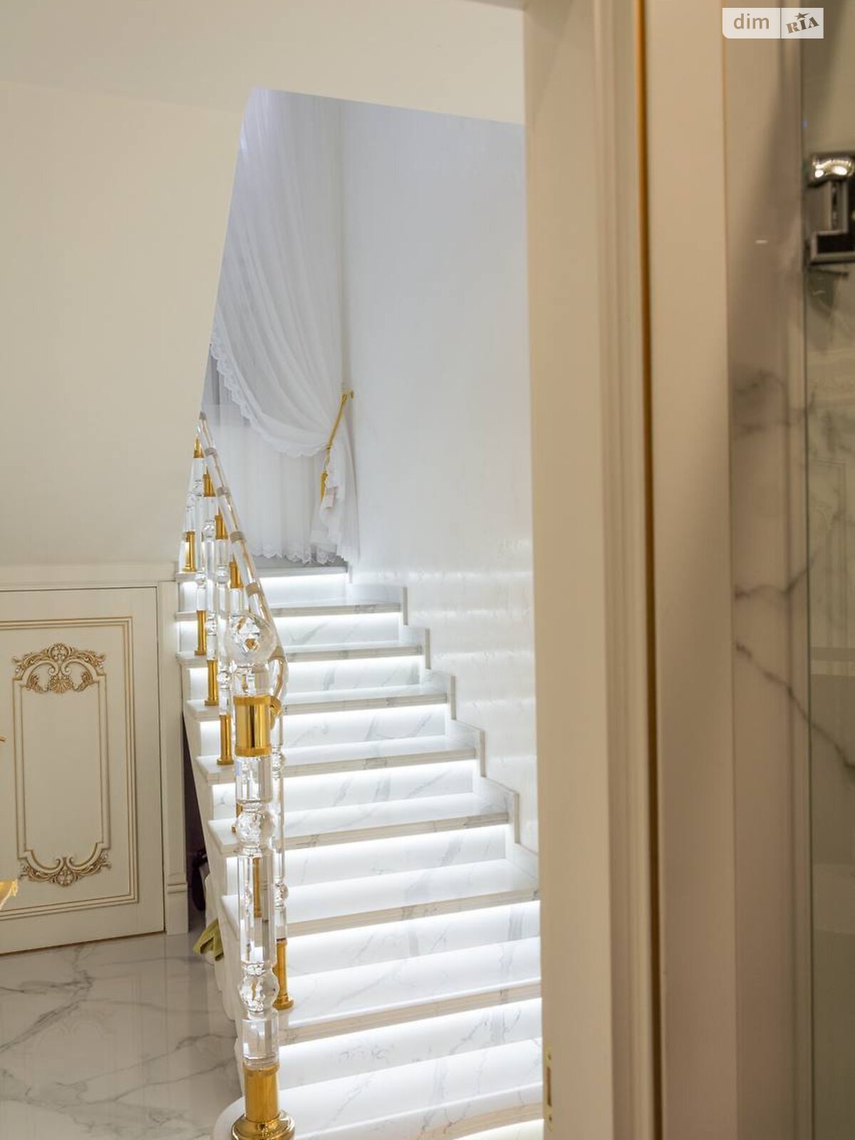 двоповерховий таунхаус, 147 кв. м, цегла. Продаж у Байківці фото 1 двоповерховий таунхаус, 147 кв. м, цегла. Продаж у Байківці фото 1