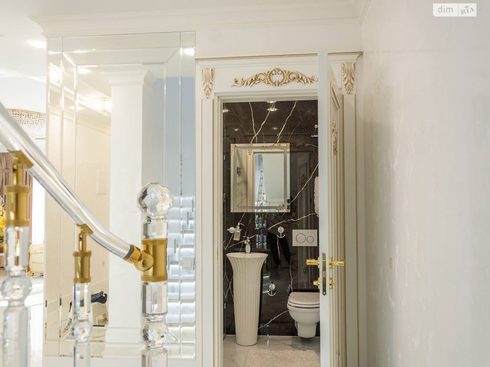 двоповерховий таунхаус, 147 кв. м, цегла. Продаж у Байківці фото 1 двоповерховий таунхаус, 147 кв. м, цегла. Продаж у Байківці фото 1