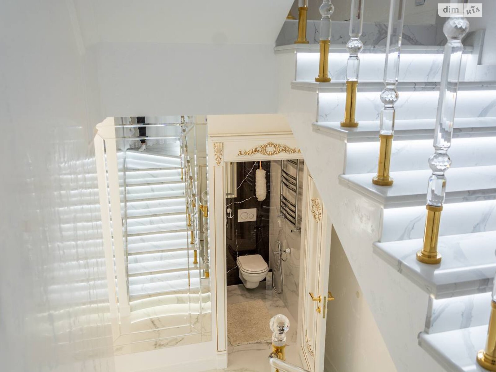 двоповерховий таунхаус, 147 кв. м, цегла. Продаж у Байківці фото 1 двоповерховий таунхаус, 147 кв. м, цегла. Продаж у Байківці фото 1