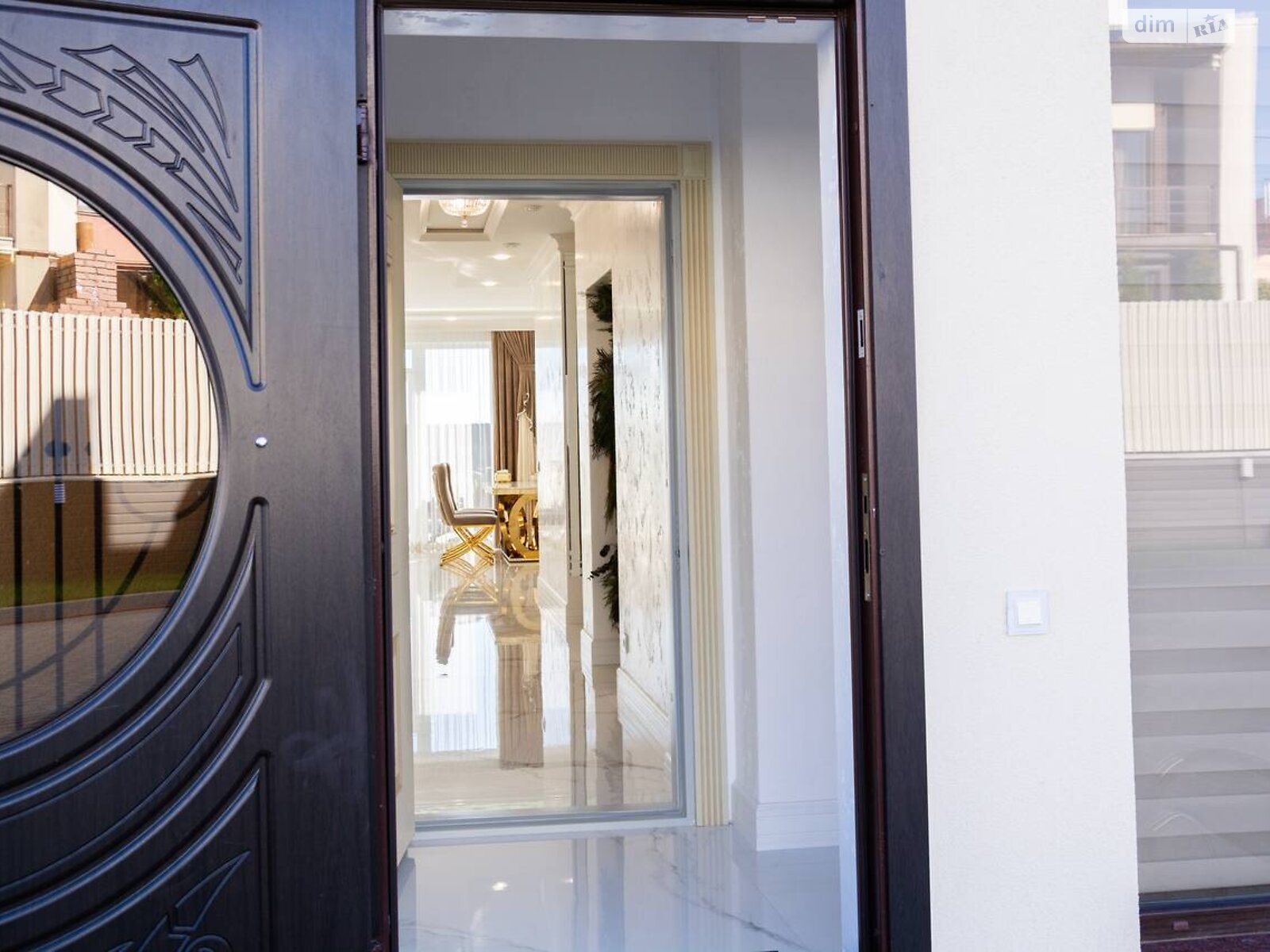 двоповерховий таунхаус, 147 кв. м, цегла. Продаж у Байківці фото 1 двоповерховий таунхаус, 147 кв. м, цегла. Продаж у Байківці фото 1