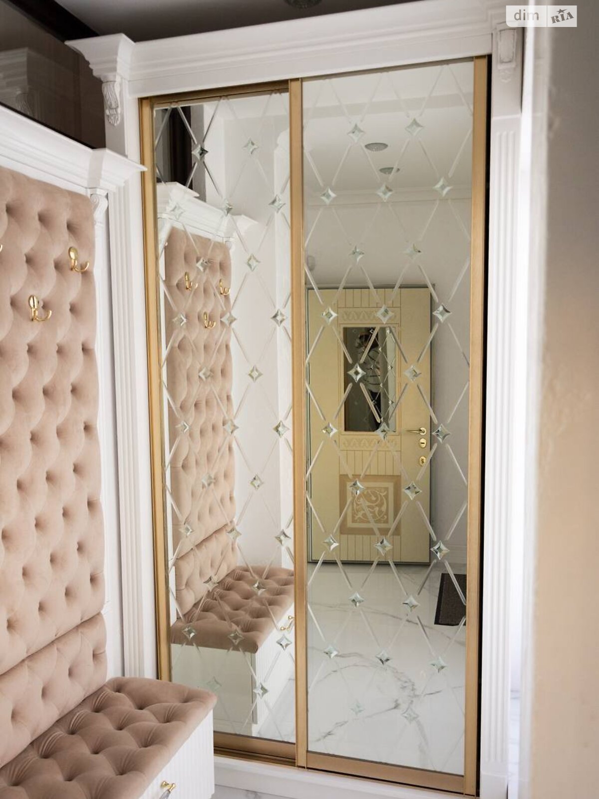 двоповерховий таунхаус, 147 кв. м, цегла. Продаж у Байківці фото 1 двоповерховий таунхаус, 147 кв. м, цегла. Продаж у Байківці фото 1