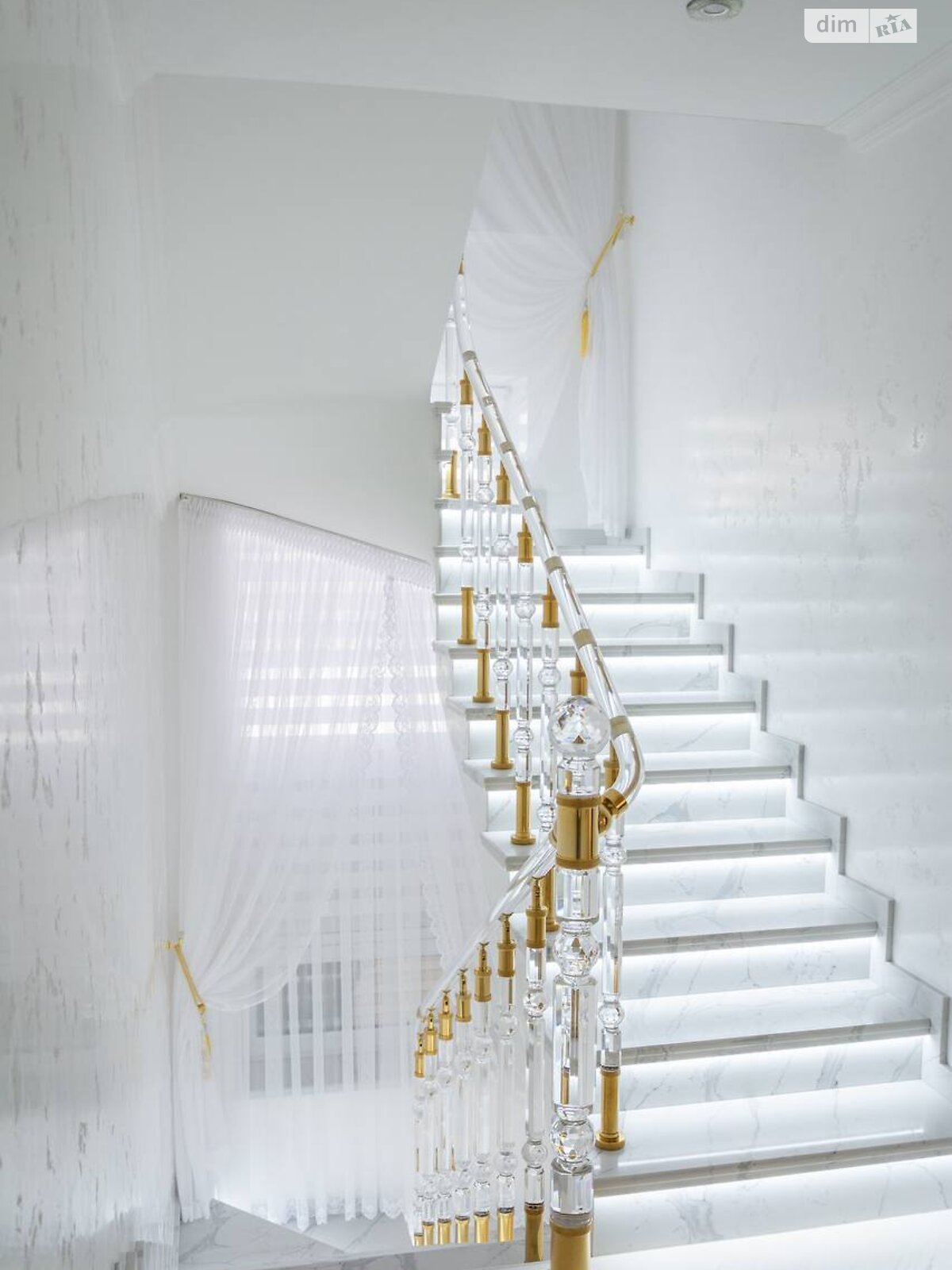 двоповерховий таунхаус, 147 кв. м, цегла. Продаж у Байківці фото 1 двоповерховий таунхаус, 147 кв. м, цегла. Продаж у Байківці фото 1