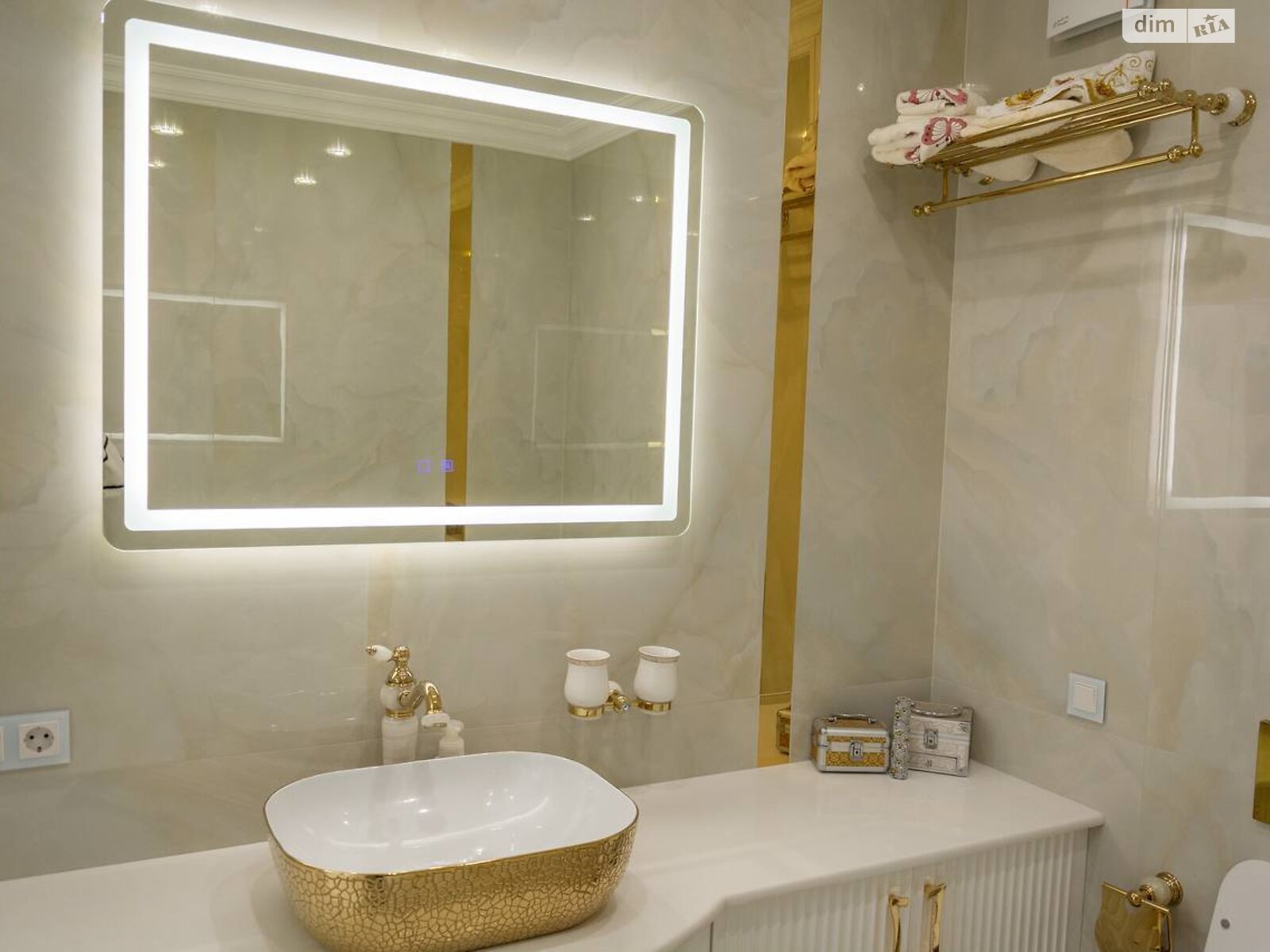 двоповерховий таунхаус, 147 кв. м, цегла. Продаж у Байківці фото 1 двоповерховий таунхаус, 147 кв. м, цегла. Продаж у Байківці фото 1