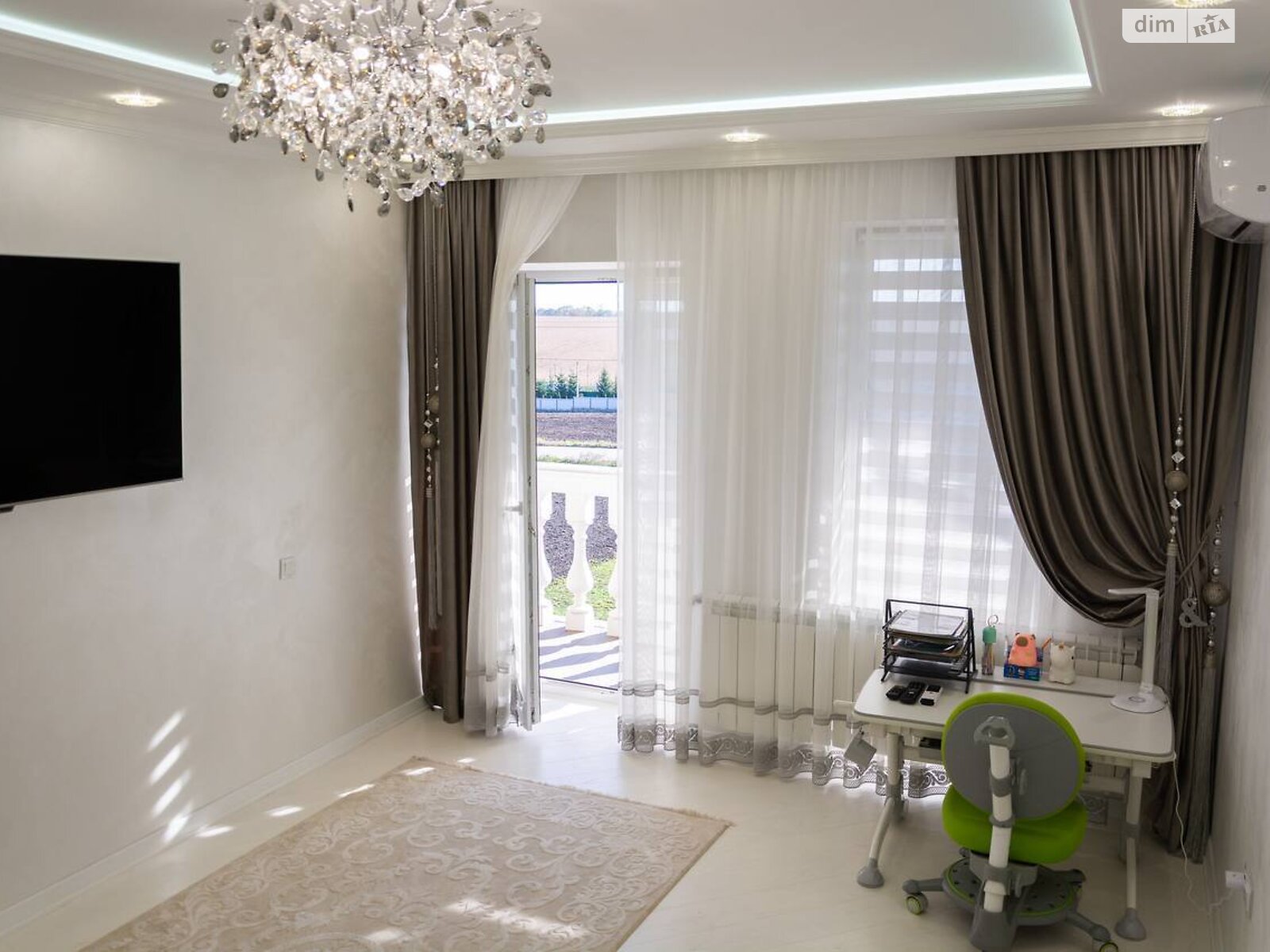 двоповерховий таунхаус, 147 кв. м, цегла. Продаж у Байківці фото 1 двоповерховий таунхаус, 147 кв. м, цегла. Продаж у Байківці фото 1