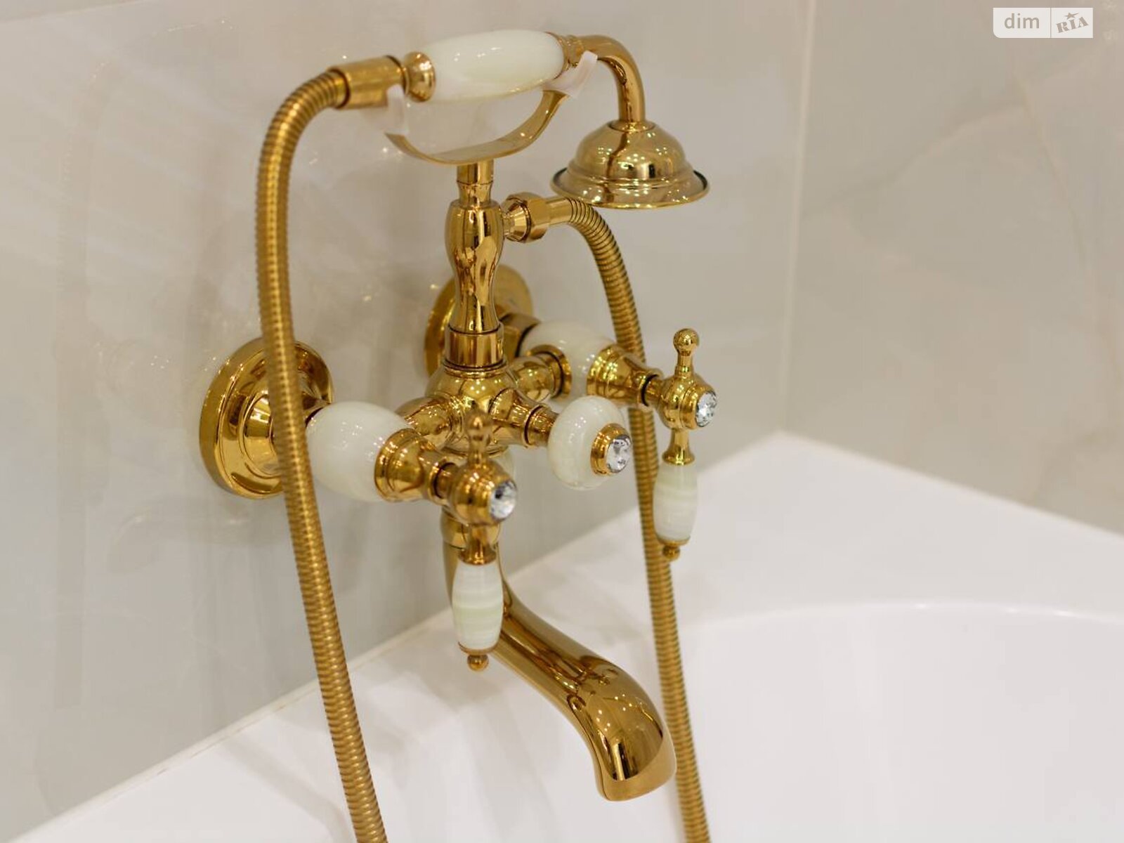 двоповерховий таунхаус, 147 кв. м, цегла. Продаж у Байківці фото 1 двоповерховий таунхаус, 147 кв. м, цегла. Продаж у Байківці фото 1