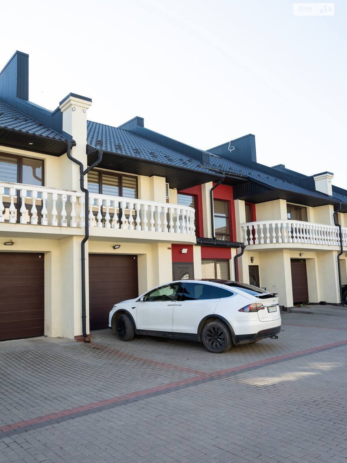 двоповерховий таунхаус, 147 кв. м, цегла. Продаж у Байківці фото 1 двоповерховий таунхаус, 147 кв. м, цегла. Продаж у Байківці фото 1