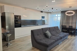 двухэтажный таунхаус, 157 кв. м, кирпич. Продажа в Байковцах фото 2