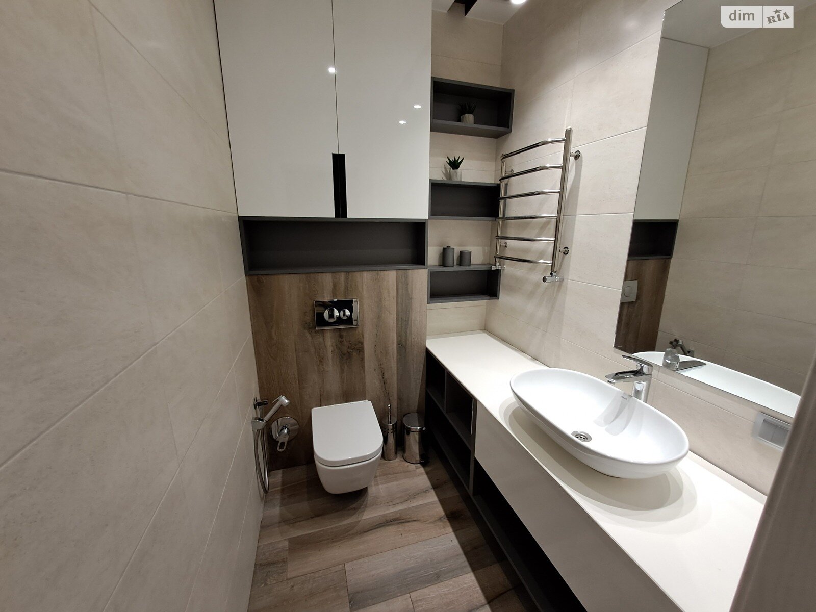 двухэтажный таунхаус, 157 кв. м, кирпич. Продажа в Байковцах фото 1