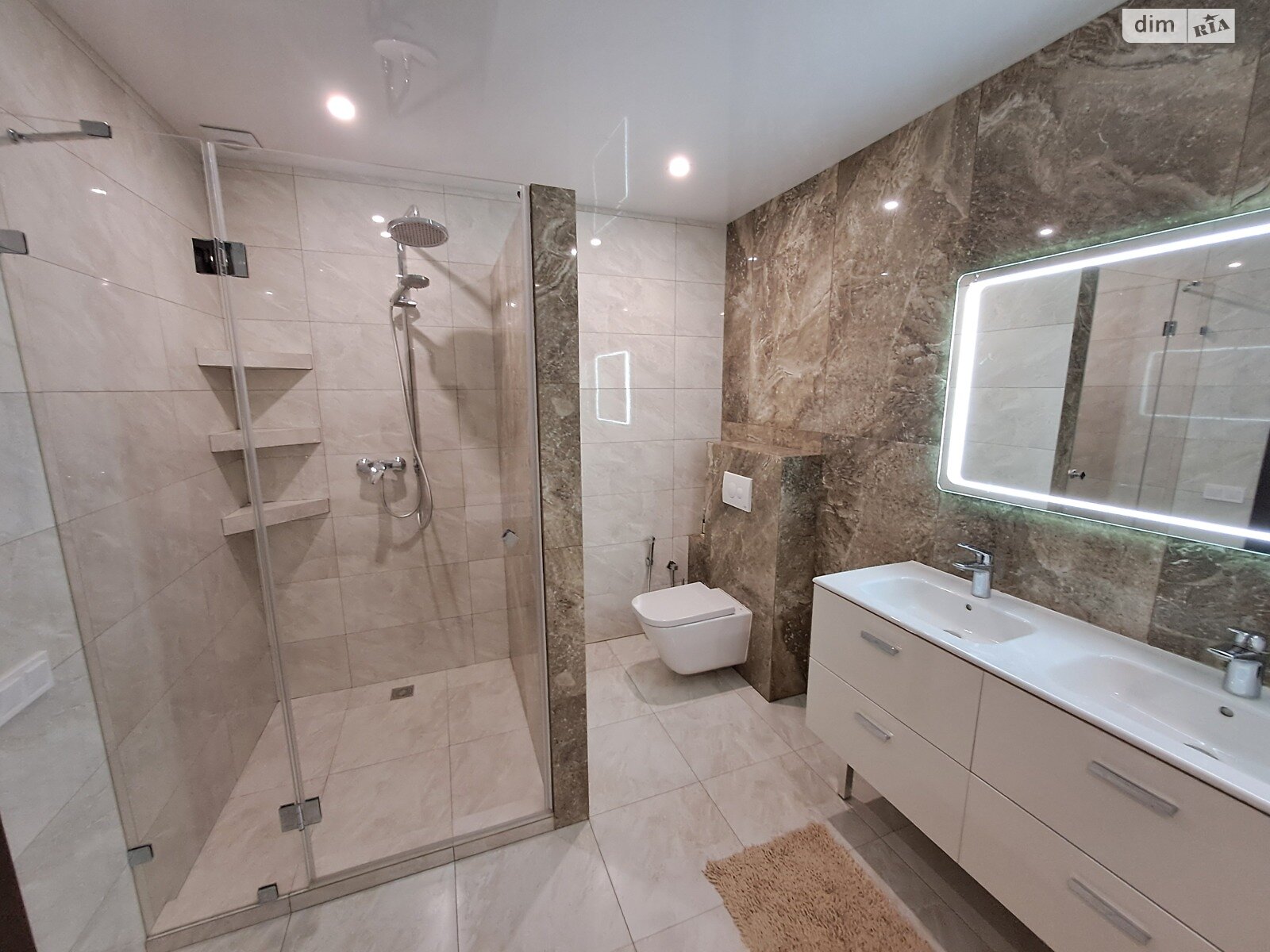 двухэтажный таунхаус, 157 кв. м, кирпич. Продажа в Байковцах фото 1