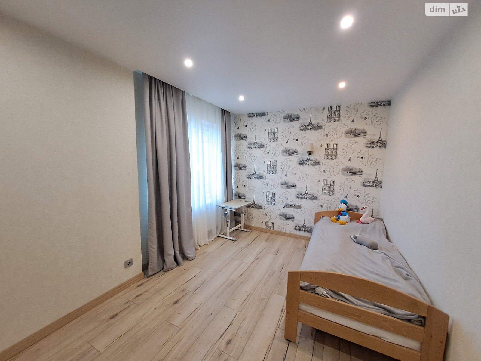 двухэтажный таунхаус, 157 кв. м, кирпич. Продажа в Байковцах фото 1