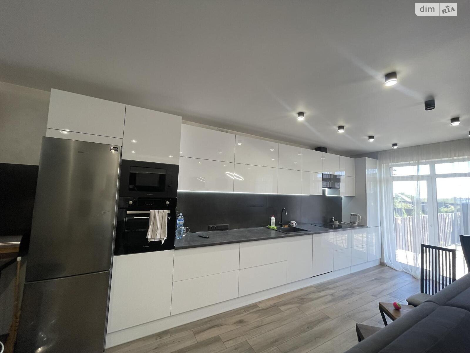 двухэтажный таунхаус, 156 кв. м, кирпич. Продажа в Байковцах фото 1