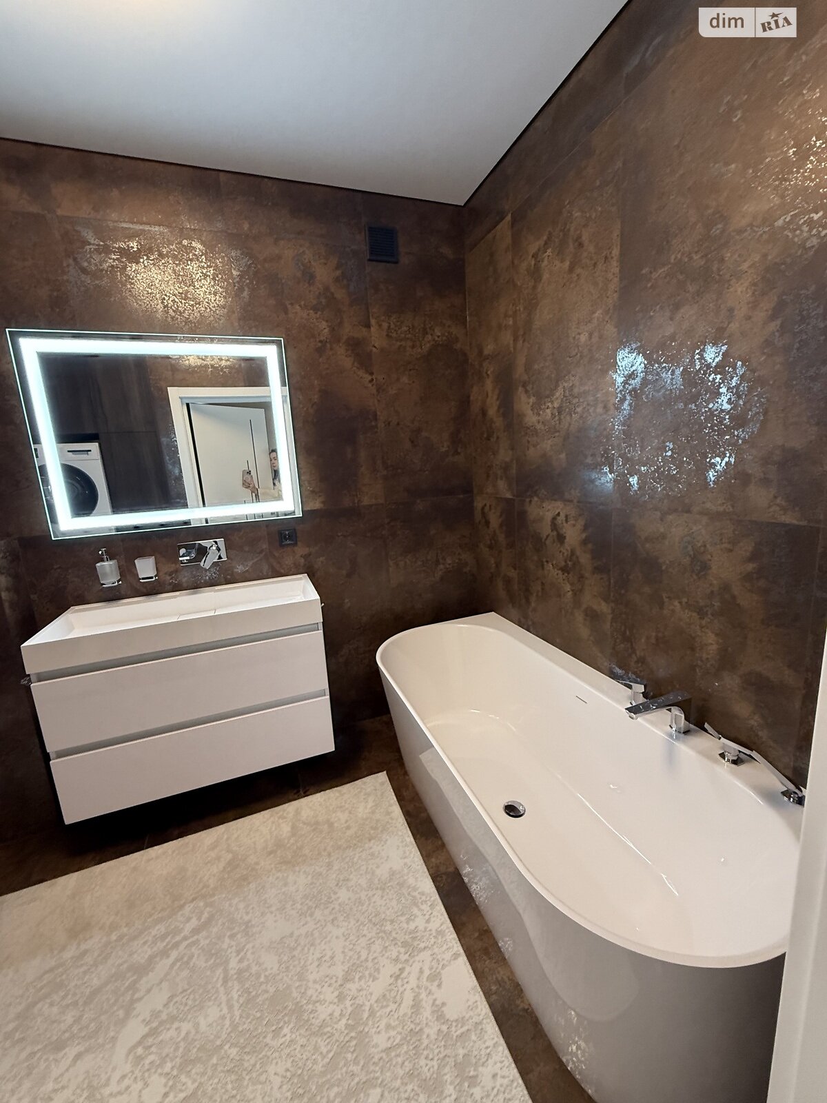 двухэтажный таунхаус, 140 кв. м, кирпич. Продажа в Байковцах фото 1 двухэтажный таунхаус, 140 кв. м, кирпич. Продажа в Байковцах фото 1