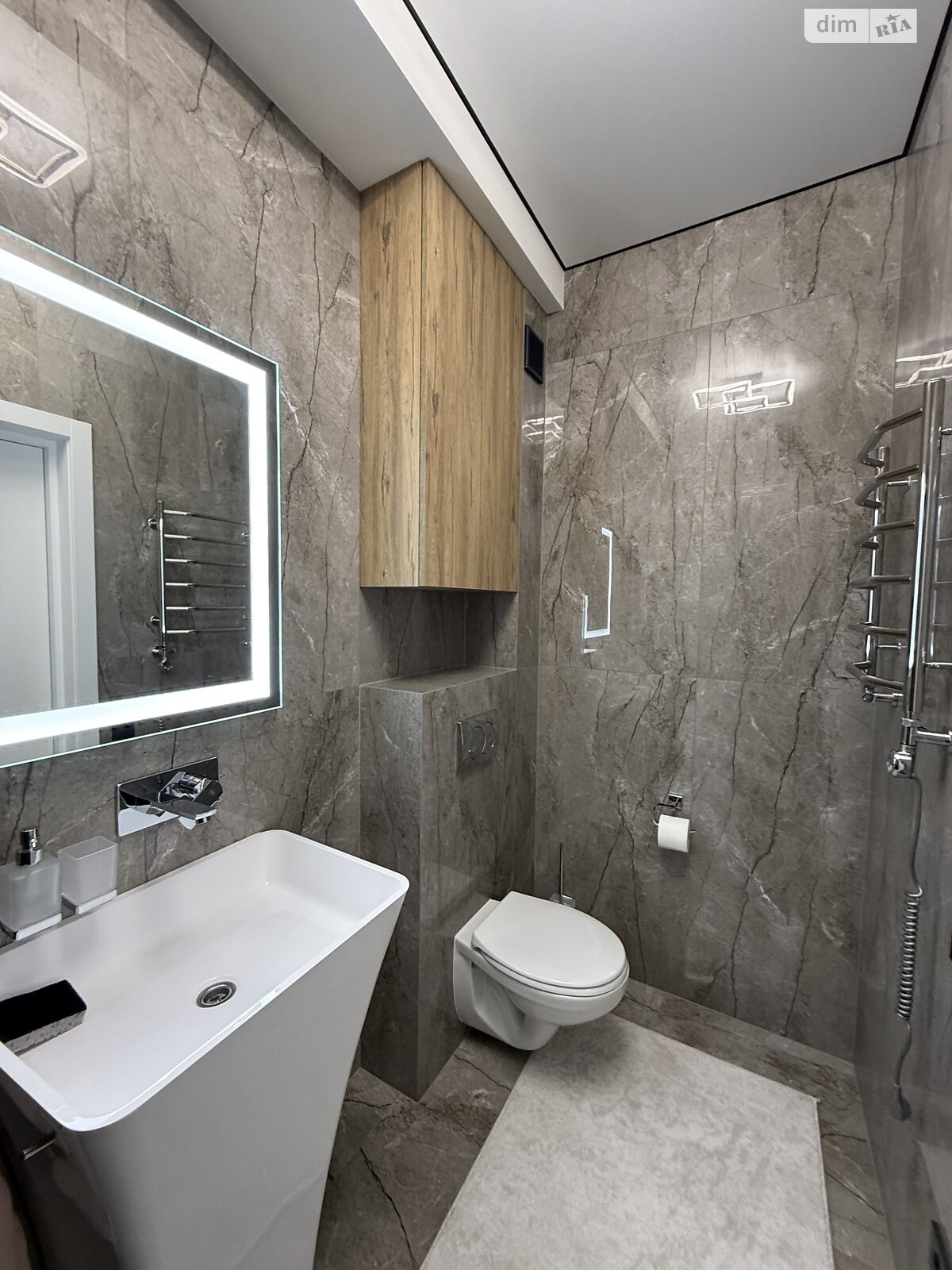 двухэтажный таунхаус, 140 кв. м, кирпич. Продажа в Байковцах фото 1