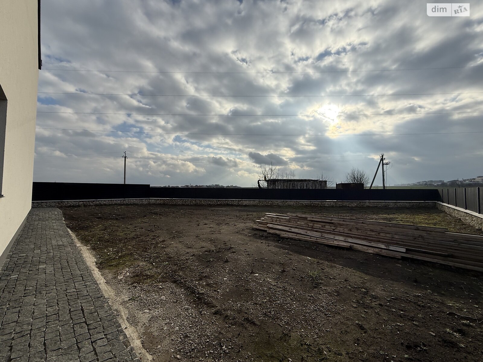 двоповерховий таунхаус, 130 кв. м, цегла. Продаж у Байківці фото 1 двоповерховий таунхаус, 130 кв. м, цегла. Продаж у Байківці фото 1