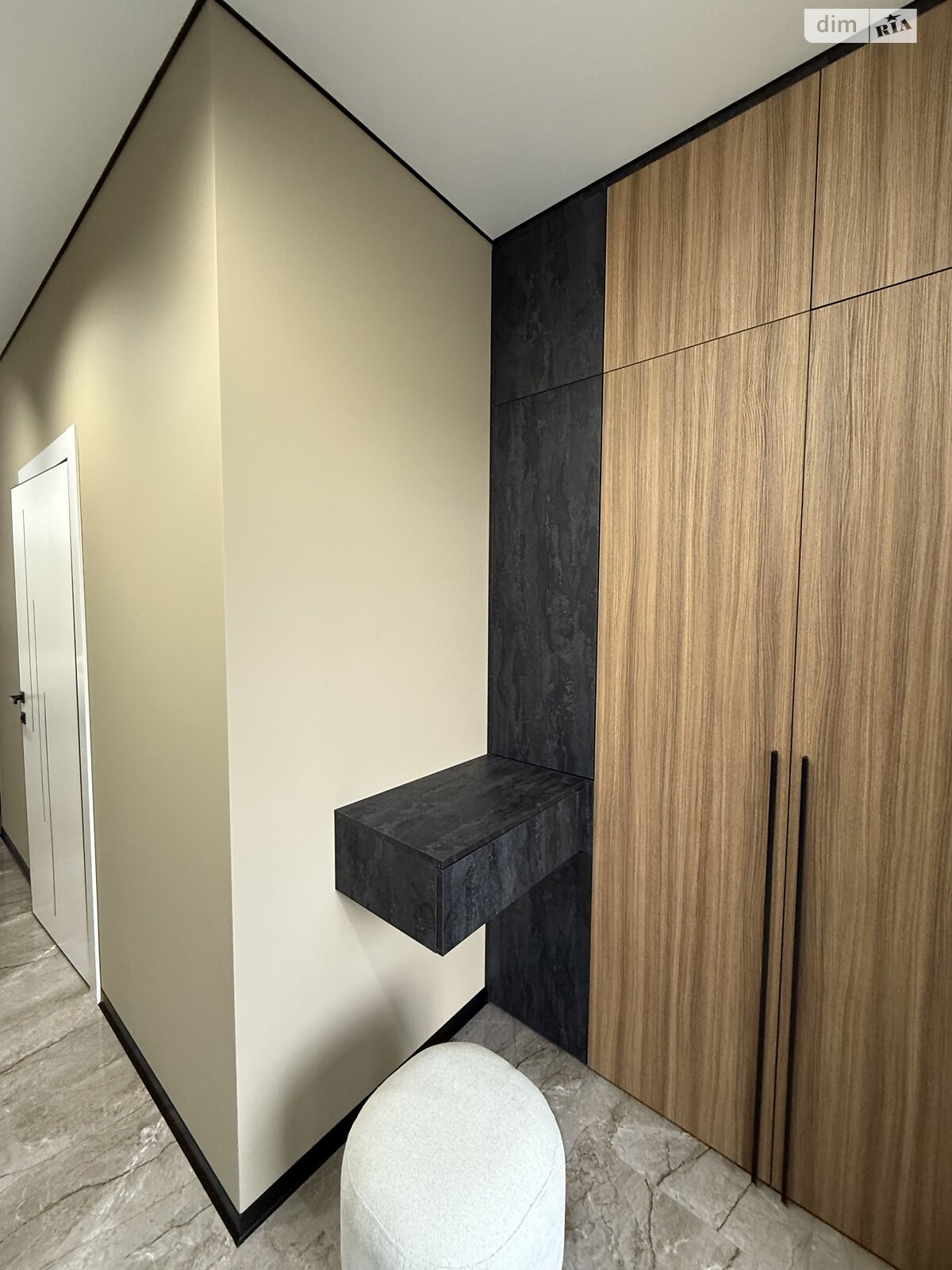 двухэтажный таунхаус, 140 кв. м, кирпич. Продажа в Байковцах фото 1