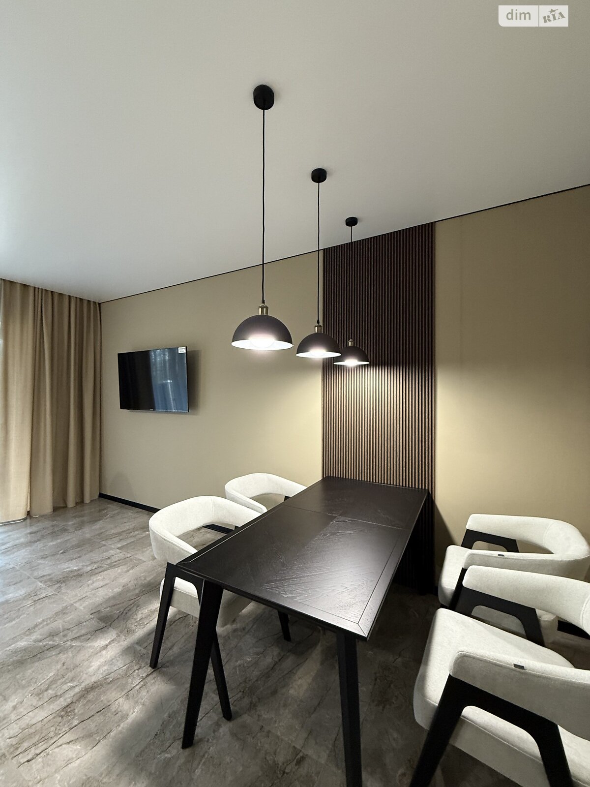 двухэтажный таунхаус, 140 кв. м, кирпич. Продажа в Байковцах фото 1