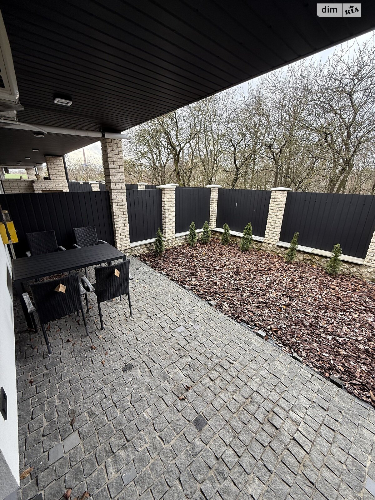 двухэтажный таунхаус, 140 кв. м, кирпич. Продажа в Байковцах фото 1 двухэтажный таунхаус, 140 кв. м, кирпич. Продажа в Байковцах фото 1