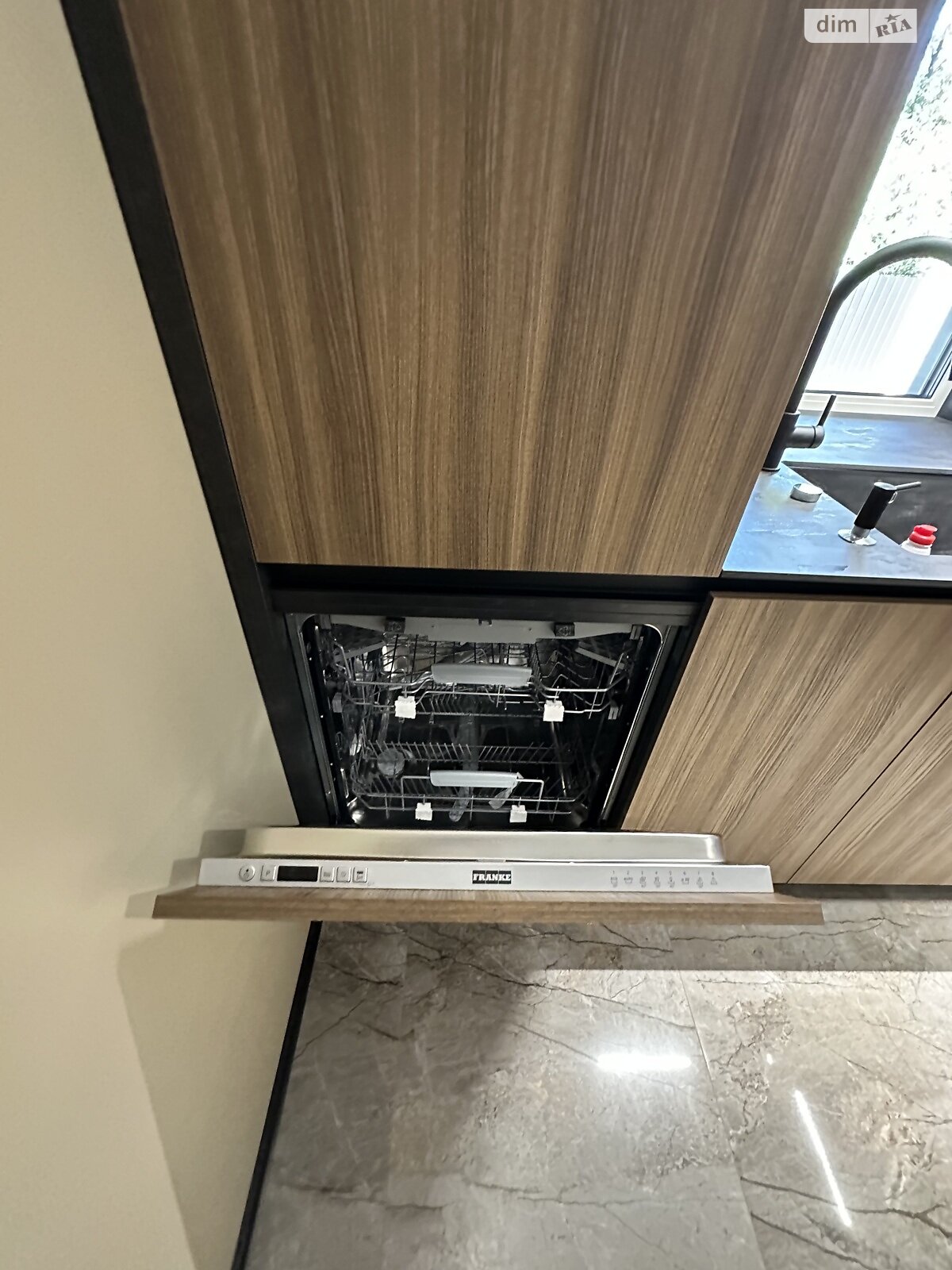 двухэтажный таунхаус, 135 кв. м, кирпич. Продажа в Байковцах фото 1 двухэтажный таунхаус, 135 кв. м, кирпич. Продажа в Байковцах фото 1