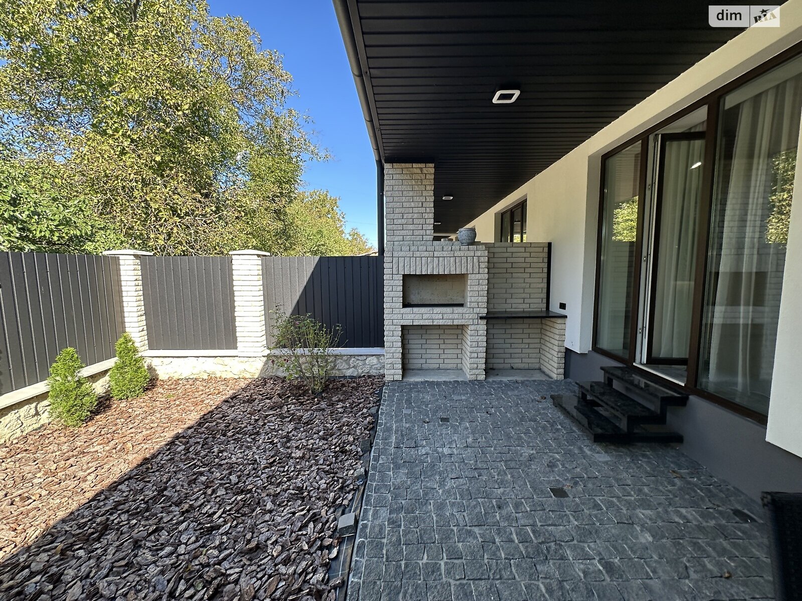 двухэтажный таунхаус, 135 кв. м, кирпич. Продажа в Байковцах фото 1 двухэтажный таунхаус, 135 кв. м, кирпич. Продажа в Байковцах фото 1