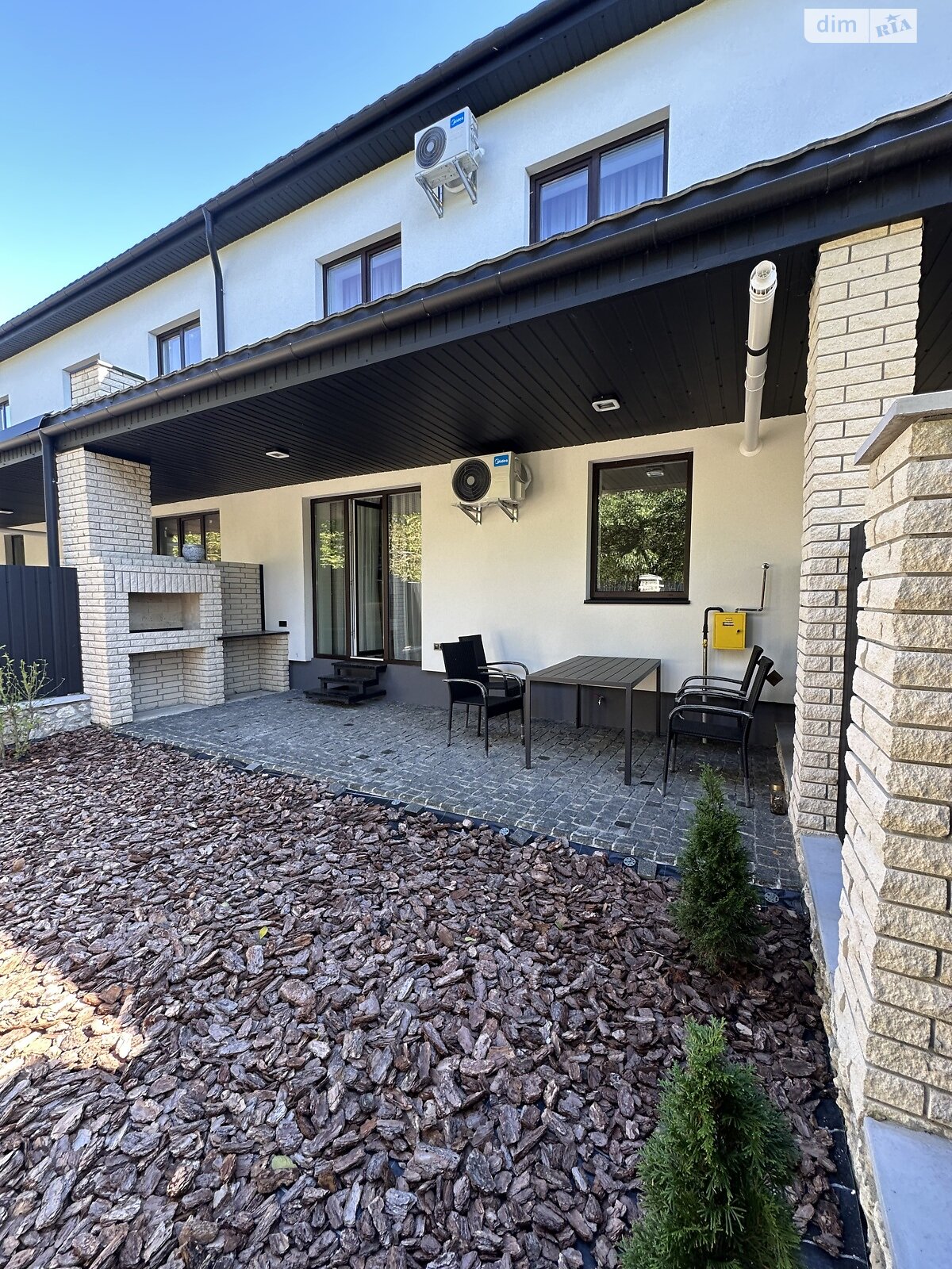 двухэтажный таунхаус, 135 кв. м, кирпич. Продажа в Байковцах фото 1 двухэтажный таунхаус, 135 кв. м, кирпич. Продажа в Байковцах фото 1