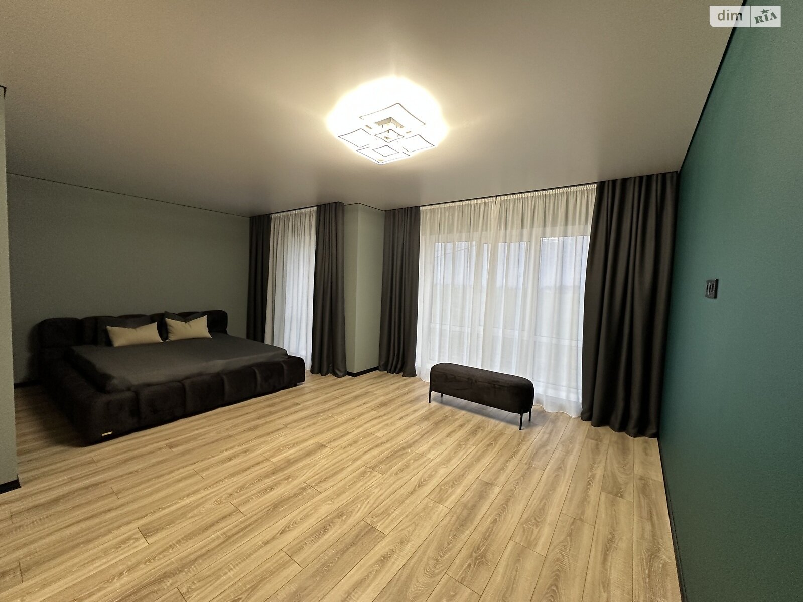 двухэтажный таунхаус, 135 кв. м, кирпич. Продажа в Байковцах фото 1 двухэтажный таунхаус, 135 кв. м, кирпич. Продажа в Байковцах фото 1