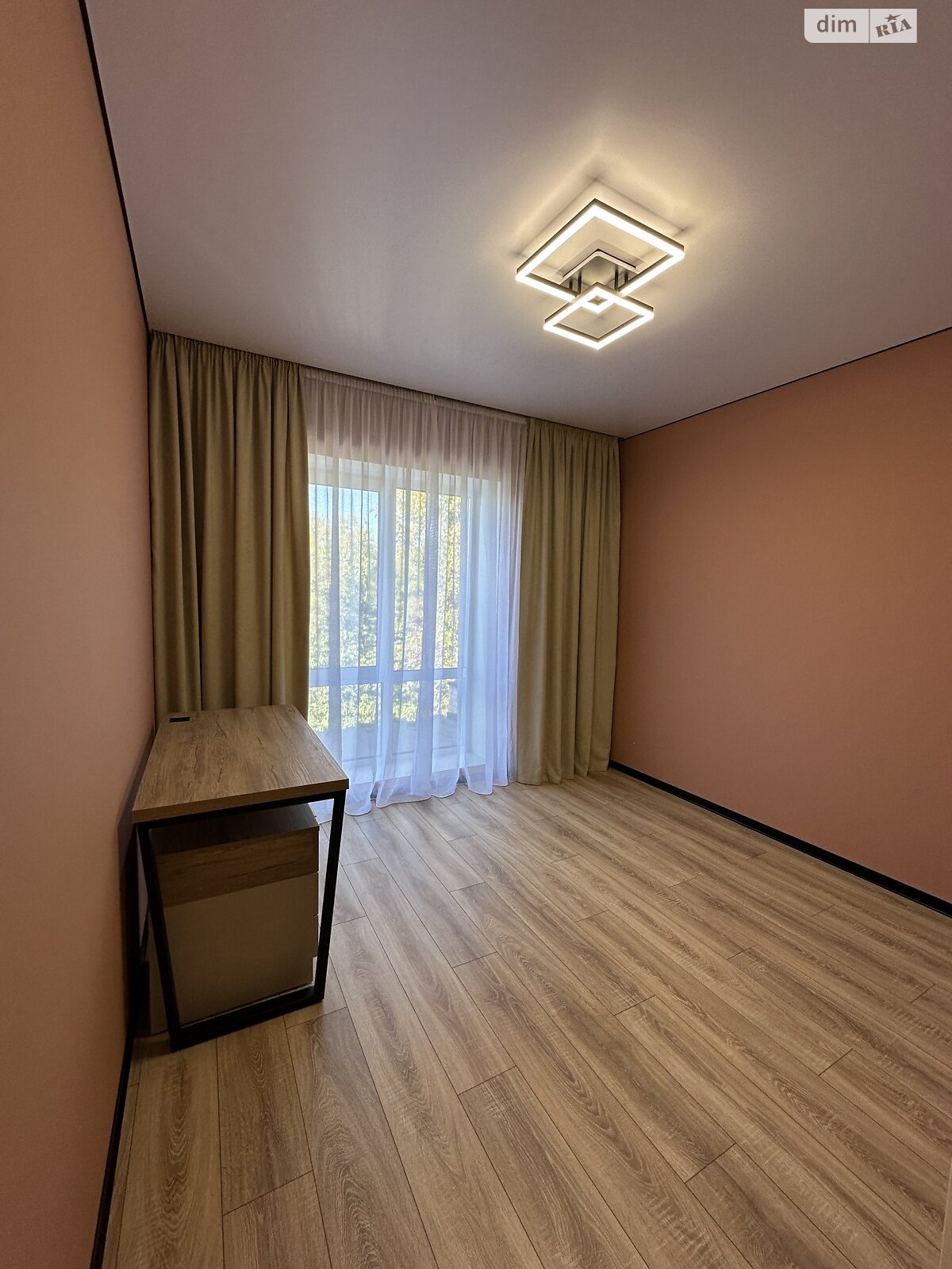 двухэтажный таунхаус, 135 кв. м, кирпич. Продажа в Байковцах фото 1 двухэтажный таунхаус, 135 кв. м, кирпич. Продажа в Байковцах фото 1