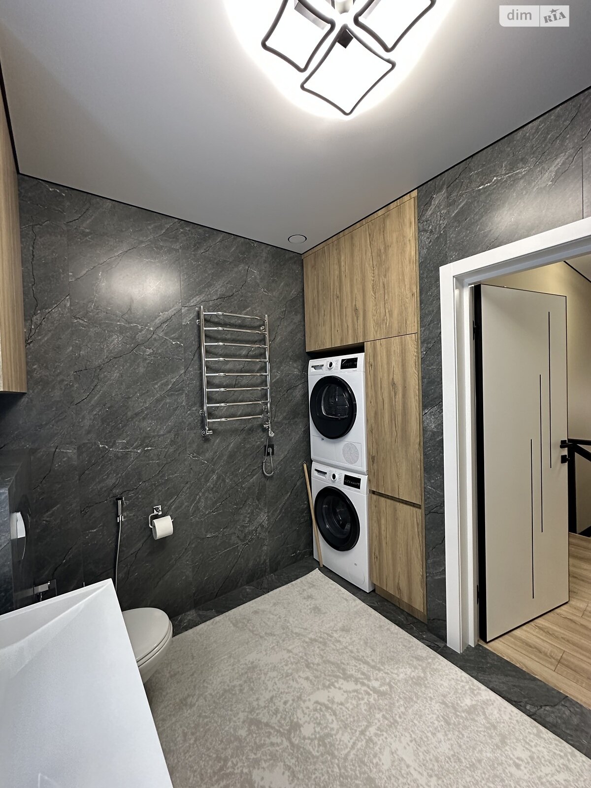 двухэтажный таунхаус, 135 кв. м, кирпич. Продажа в Байковцах фото 1 двухэтажный таунхаус, 135 кв. м, кирпич. Продажа в Байковцах фото 1