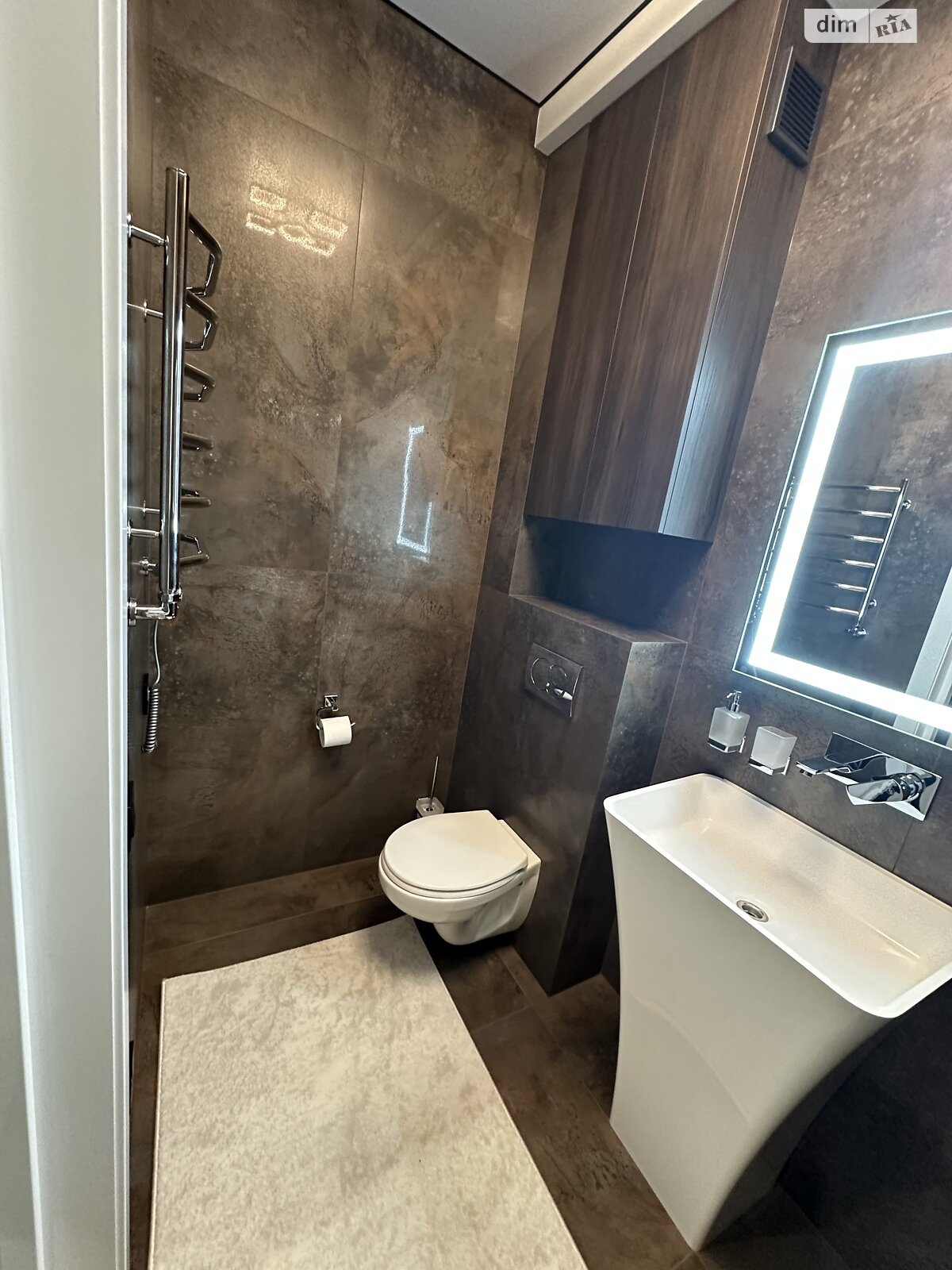 двухэтажный таунхаус, 135 кв. м, кирпич. Продажа в Байковцах фото 1 двухэтажный таунхаус, 135 кв. м, кирпич. Продажа в Байковцах фото 1