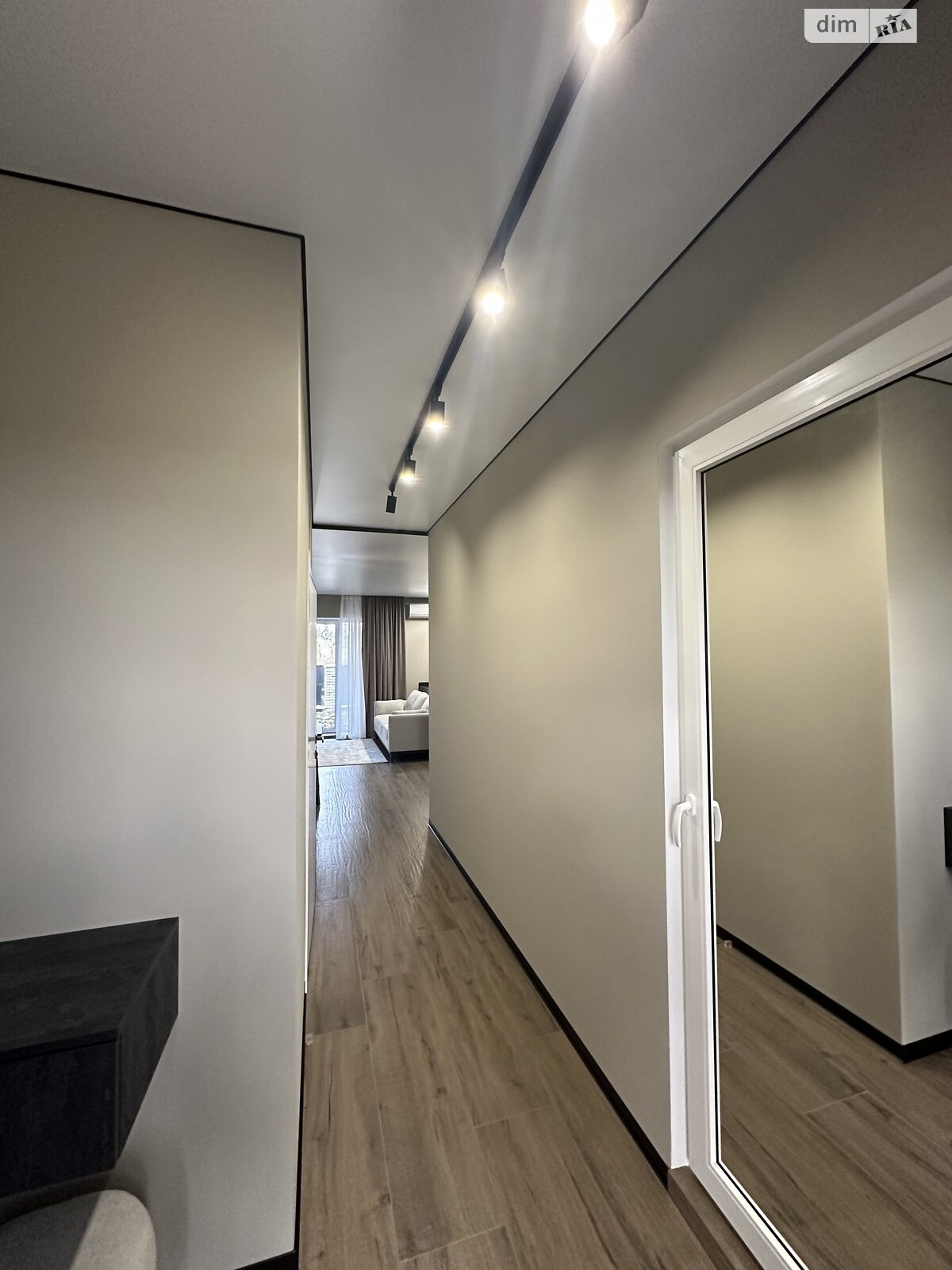 двухэтажный таунхаус, 135 кв. м, кирпич. Продажа в Байковцах фото 1 двухэтажный таунхаус, 135 кв. м, кирпич. Продажа в Байковцах фото 1