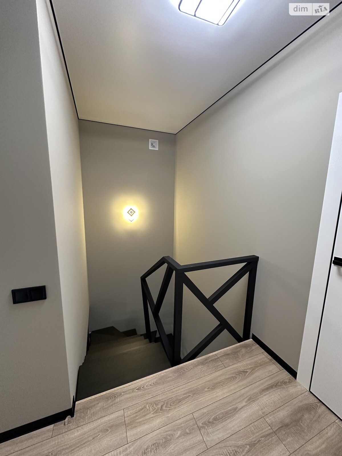 двухэтажный таунхаус, 135 кв. м, кирпич. Продажа в Байковцах фото 1 двухэтажный таунхаус, 135 кв. м, кирпич. Продажа в Байковцах фото 1