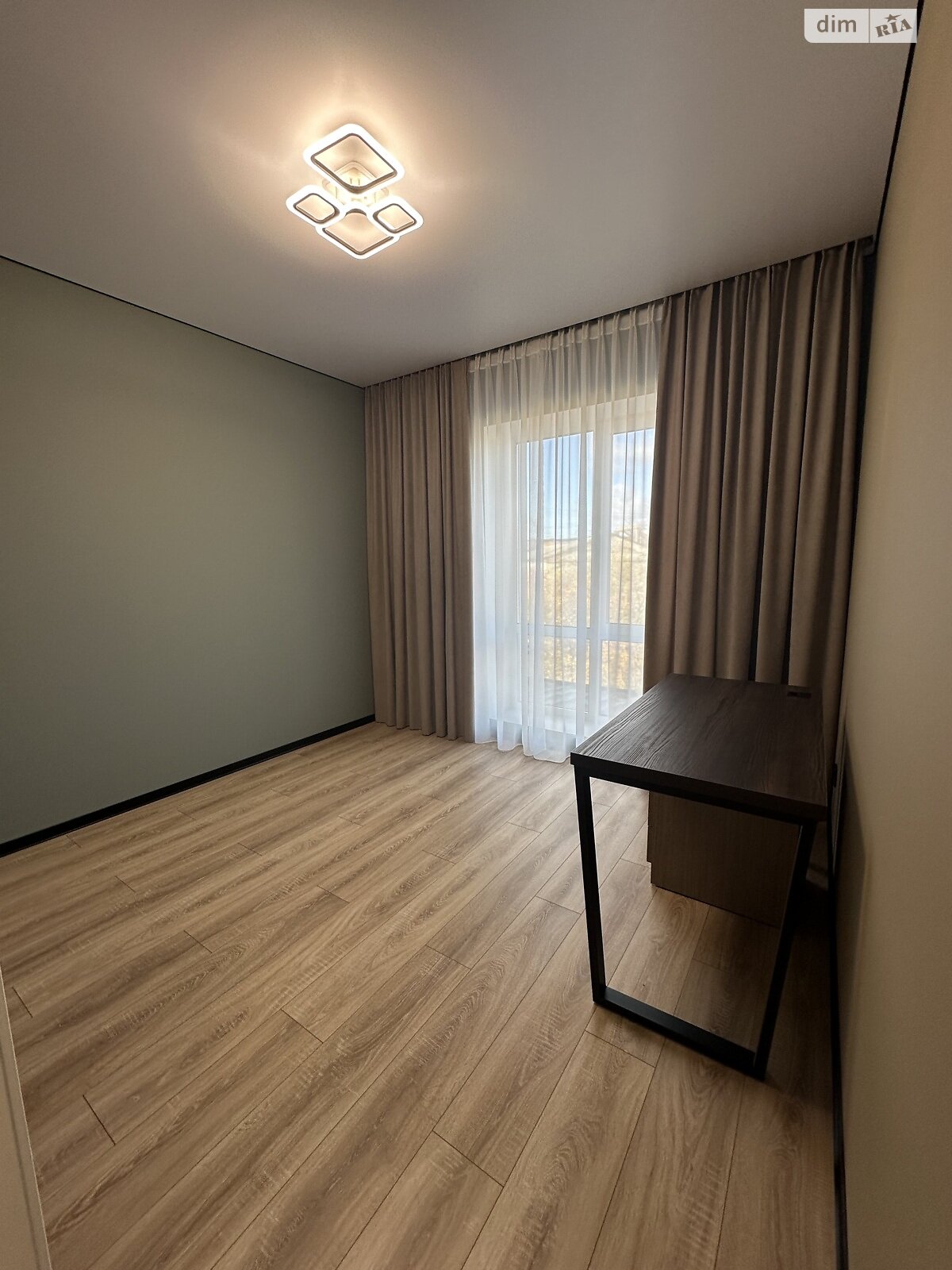 двухэтажный таунхаус, 135 кв. м, кирпич. Продажа в Байковцах фото 1 двухэтажный таунхаус, 135 кв. м, кирпич. Продажа в Байковцах фото 1