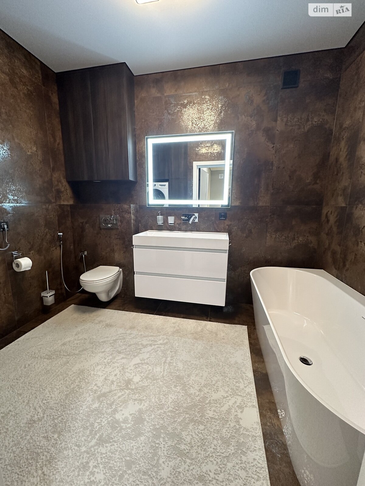 двухэтажный таунхаус, 135 кв. м, кирпич. Продажа в Байковцах фото 1 двухэтажный таунхаус, 135 кв. м, кирпич. Продажа в Байковцах фото 1