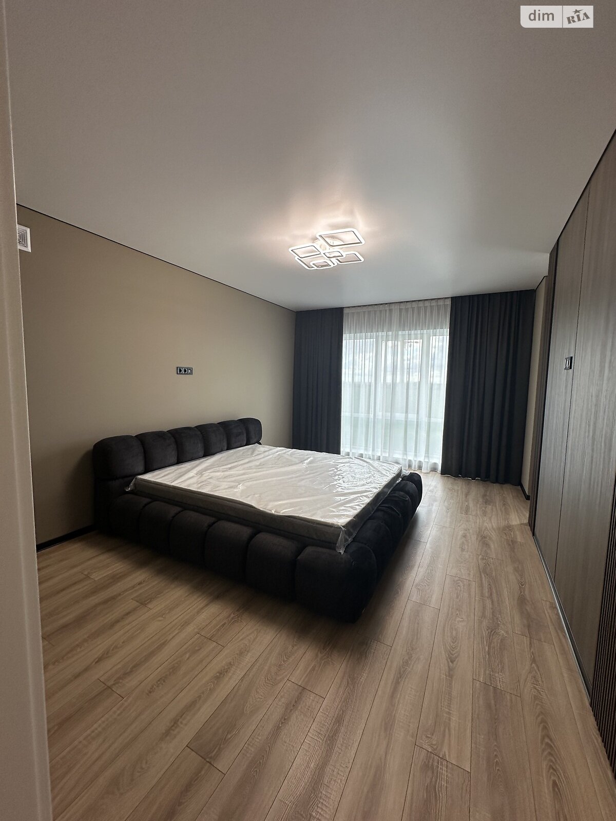 двухэтажный таунхаус, 135 кв. м, кирпич. Продажа в Байковцах фото 1 двухэтажный таунхаус, 135 кв. м, кирпич. Продажа в Байковцах фото 1