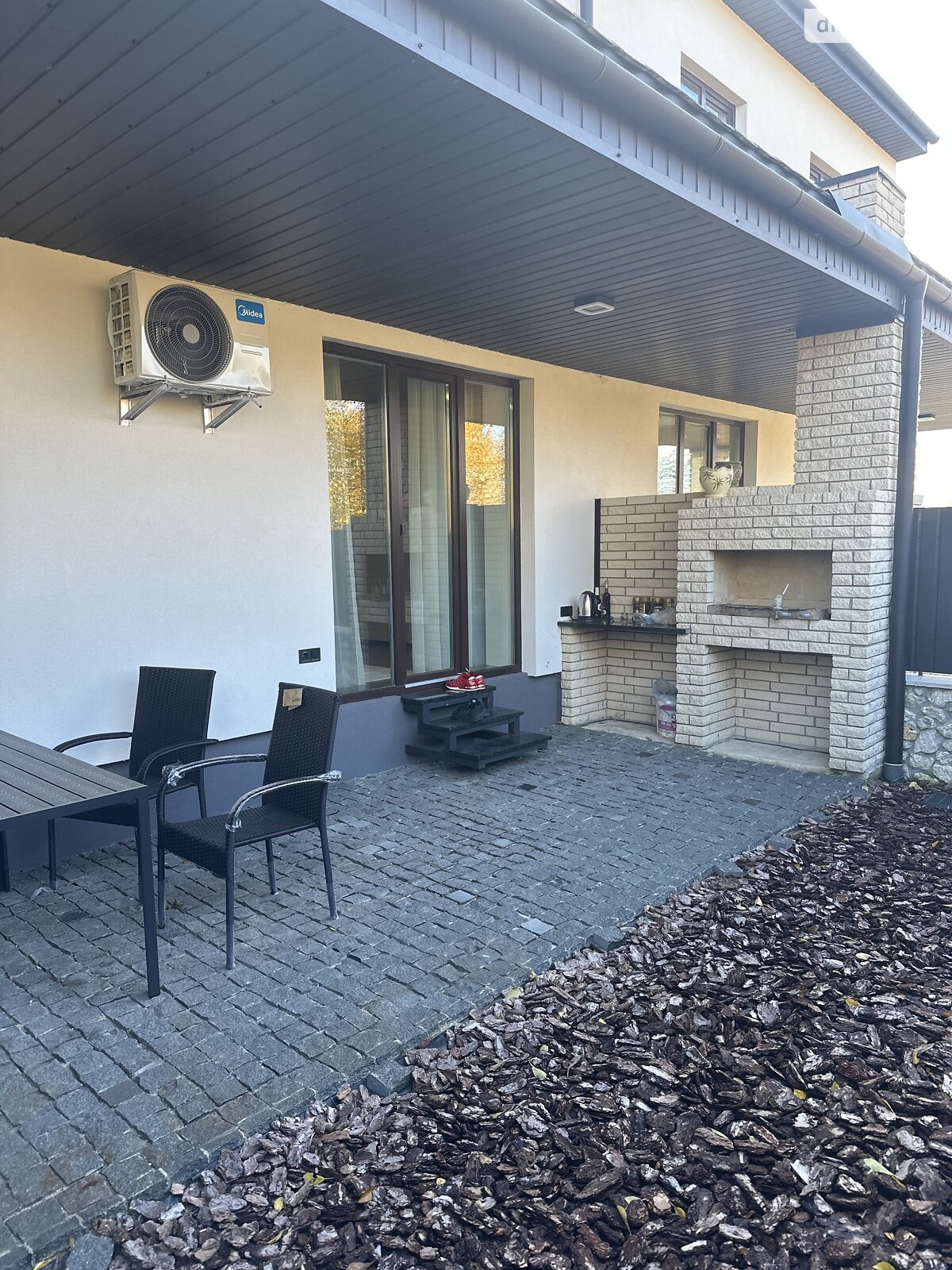 двухэтажный таунхаус, 135 кв. м, кирпич. Продажа в Байковцах фото 1 двухэтажный таунхаус, 135 кв. м, кирпич. Продажа в Байковцах фото 1