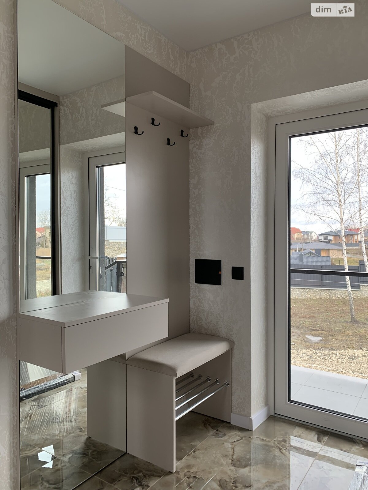 двоповерховий таунхаус, 145 кв. м, цегла. Продаж у Байківці фото 1 двоповерховий таунхаус, 145 кв. м, цегла. Продаж у Байківці фото 1