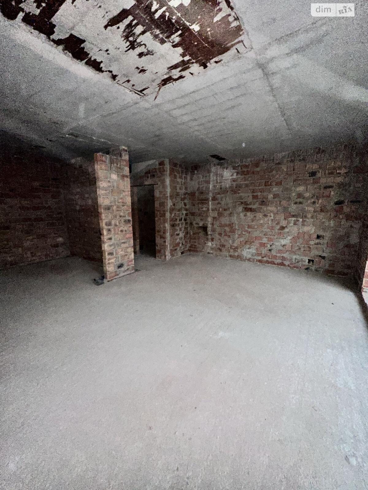 чотириповерховий таунхаус, 135 кв. м, цегла. Продаж у Байківці фото 1 чотириповерховий таунхаус, 135 кв. м, цегла. Продаж у Байківці фото 1