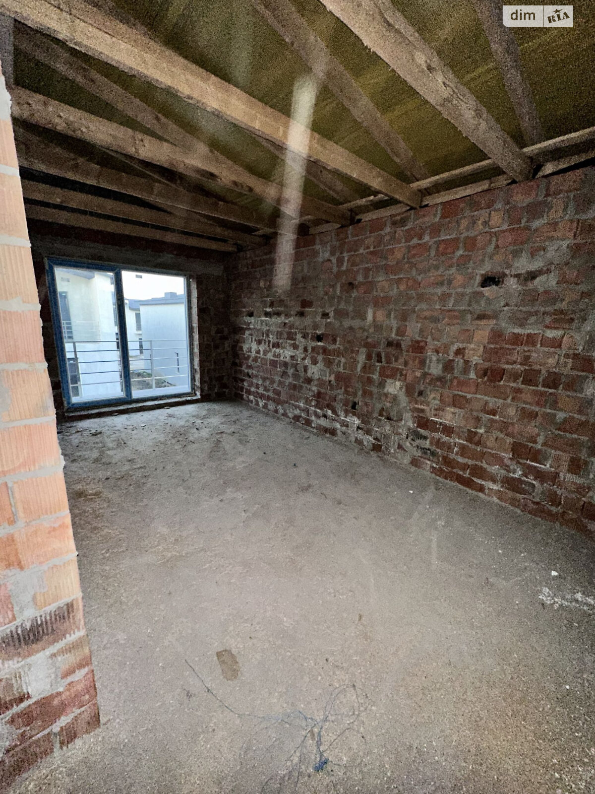 чотириповерховий таунхаус, 135 кв. м, цегла. Продаж у Байківці фото 1 чотириповерховий таунхаус, 135 кв. м, цегла. Продаж у Байківці фото 1