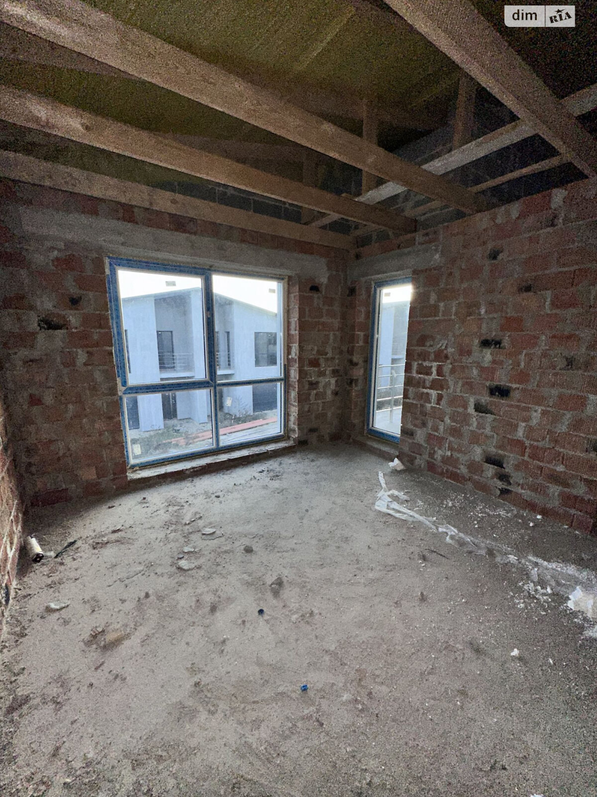 чотириповерховий таунхаус, 135 кв. м, цегла. Продаж у Байківці фото 1 чотириповерховий таунхаус, 135 кв. м, цегла. Продаж у Байківці фото 1