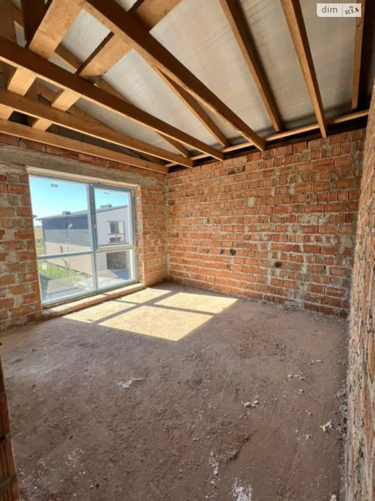 чотириповерховий таунхаус, 135 кв. м, цегла. Продаж у Байківці фото 1 чотириповерховий таунхаус, 135 кв. м, цегла. Продаж у Байківці фото 1