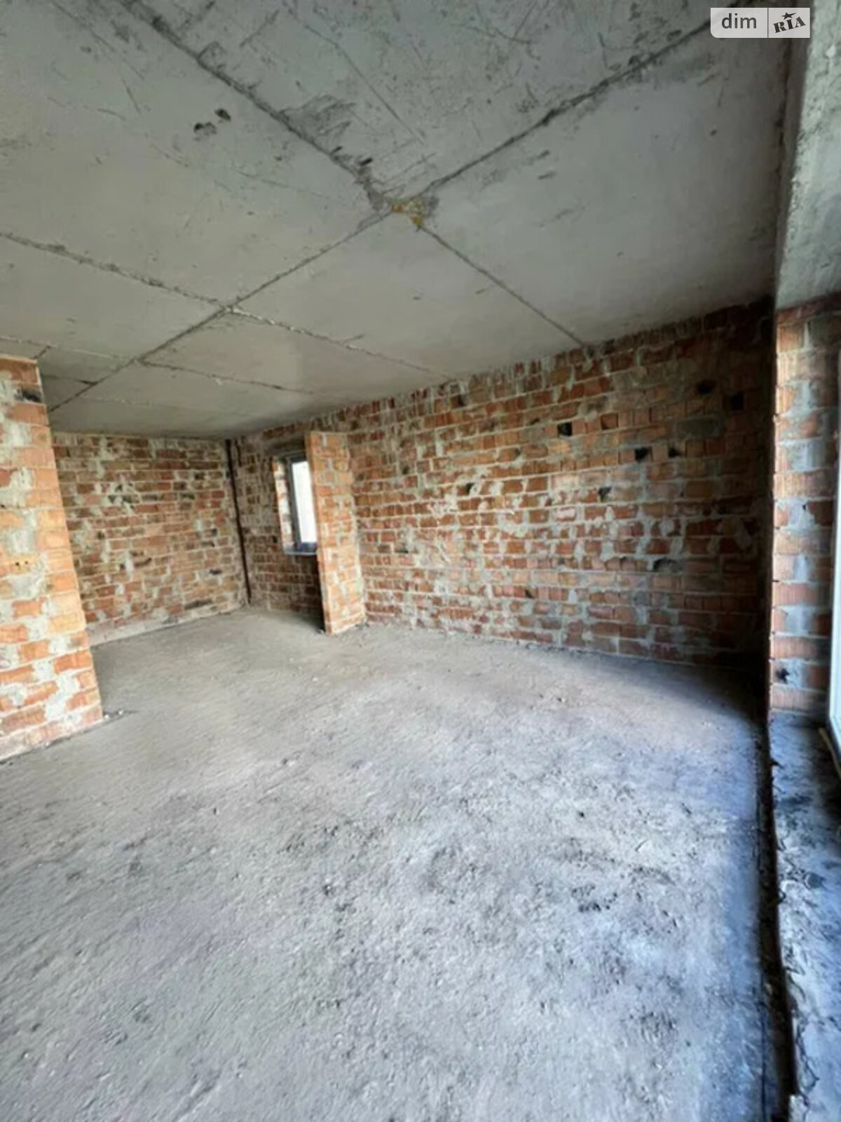 чотириповерховий таунхаус, 135 кв. м, цегла. Продаж у Байківці фото 1 чотириповерховий таунхаус, 135 кв. м, цегла. Продаж у Байківці фото 1