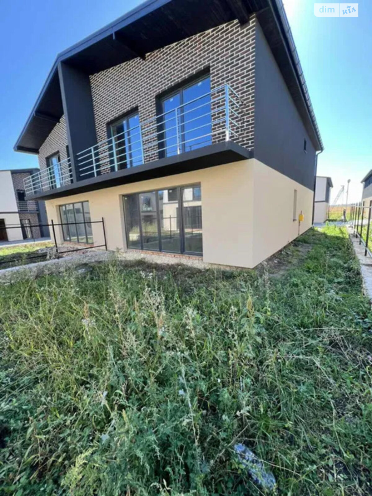 чотириповерховий таунхаус, 135 кв. м, цегла. Продаж у Байківці фото 1 чотириповерховий таунхаус, 135 кв. м, цегла. Продаж у Байківці фото 1