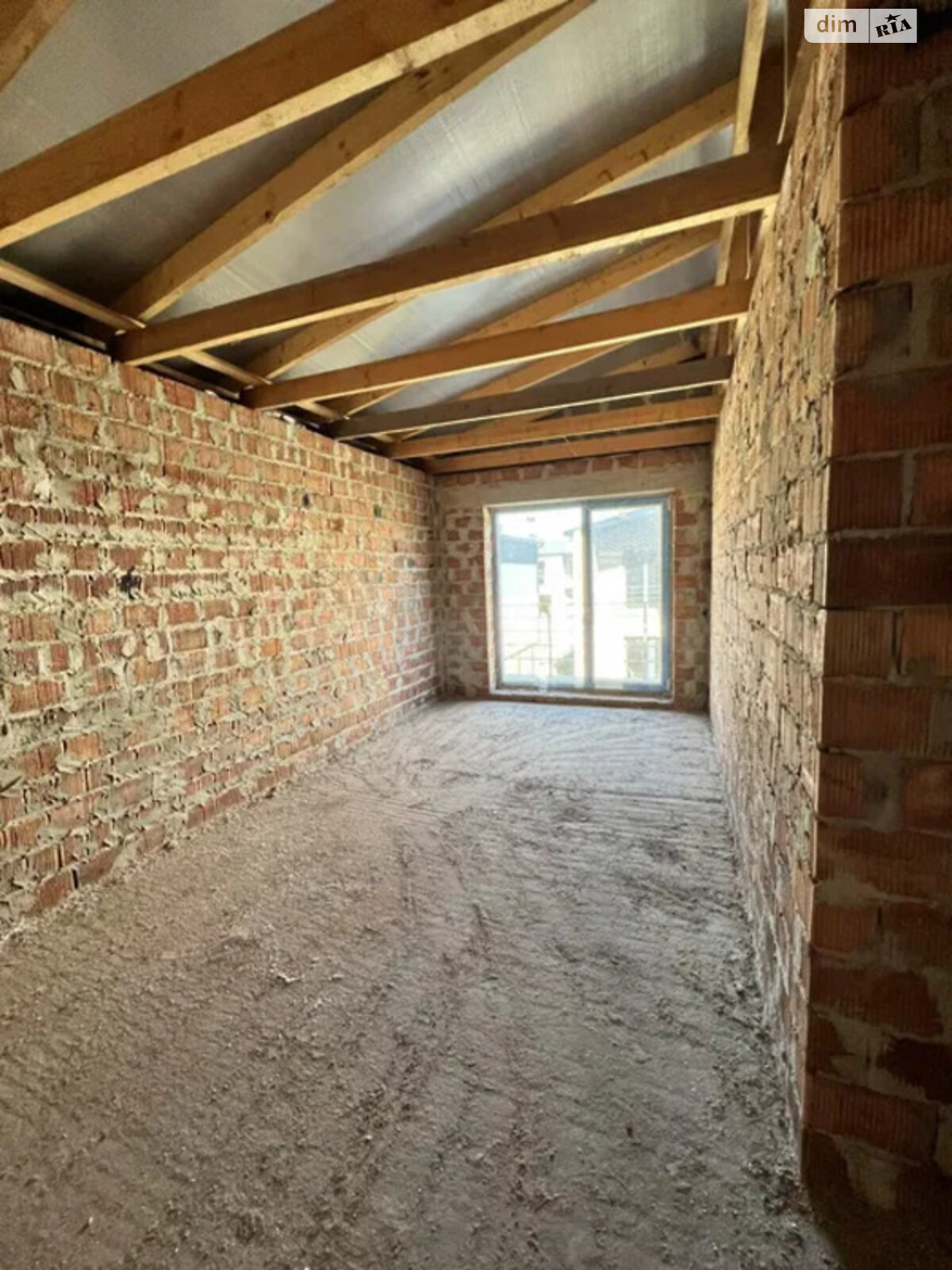 чотириповерховий таунхаус, 135 кв. м, цегла. Продаж у Байківці фото 1 чотириповерховий таунхаус, 135 кв. м, цегла. Продаж у Байківці фото 1