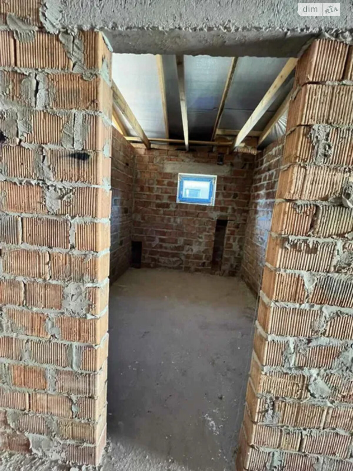 чотириповерховий таунхаус, 135 кв. м, цегла. Продаж у Байківці фото 1 чотириповерховий таунхаус, 135 кв. м, цегла. Продаж у Байківці фото 1