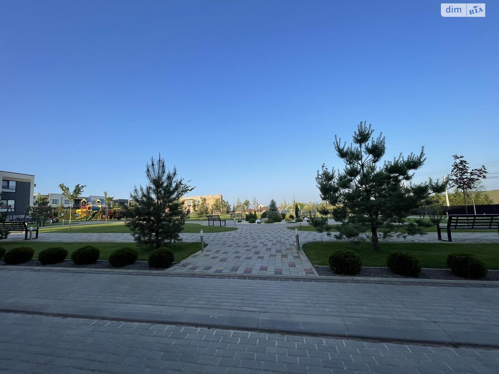 двоповерховий таунхаус, 110 кв. м, цегла. Продаж у Байківці фото 1 двоповерховий таунхаус, 110 кв. м, цегла. Продаж у Байківці фото 1