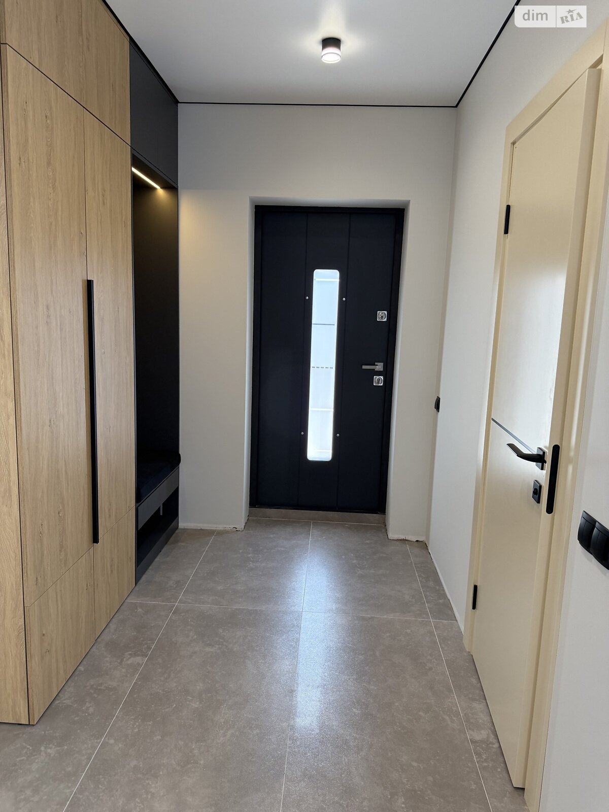 двухэтажный таунхаус, 115 кв. м, кирпич. Продажа в Байковцах фото 1 двухэтажный таунхаус, 115 кв. м, кирпич. Продажа в Байковцах фото 1