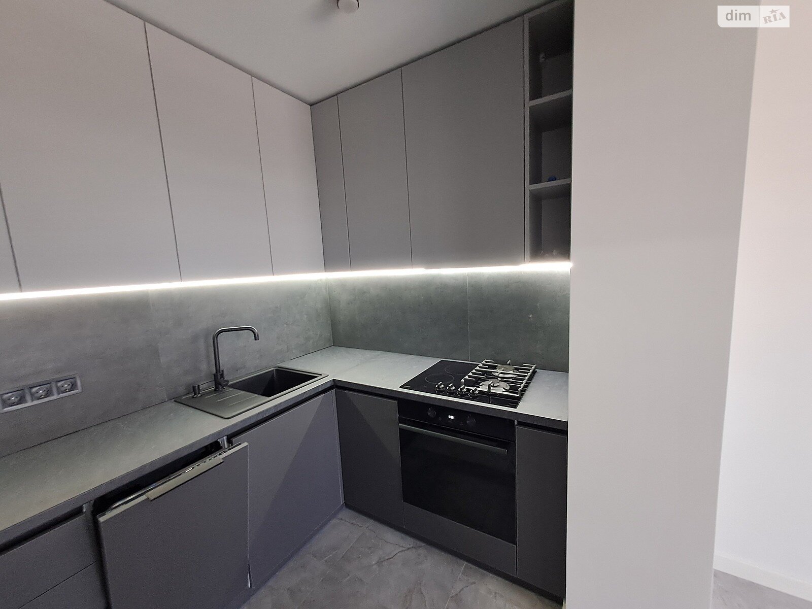 двоповерховий таунхаус, 110 кв. м, цегла. Продаж у Байківці фото 1 двоповерховий таунхаус, 110 кв. м, цегла. Продаж у Байківці фото 1