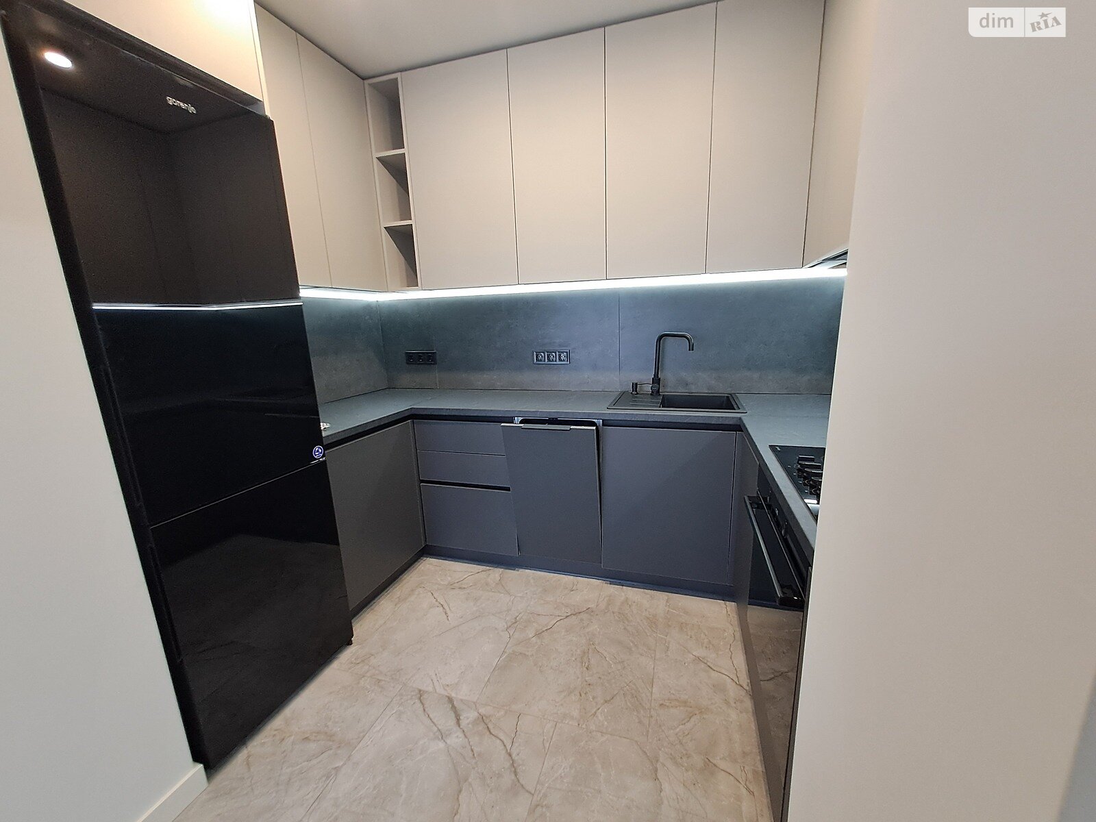 двоповерховий таунхаус, 110 кв. м, цегла. Продаж у Байківці фото 1 двоповерховий таунхаус, 110 кв. м, цегла. Продаж у Байківці фото 1