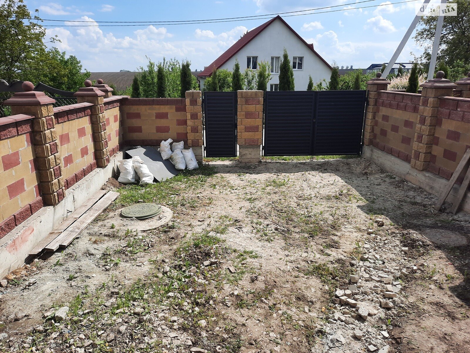 двоповерховий таунхаус, 210 кв. м, цегла. Продаж у Байківці фото 1 двоповерховий таунхаус, 210 кв. м, цегла. Продаж у Байківці фото 1